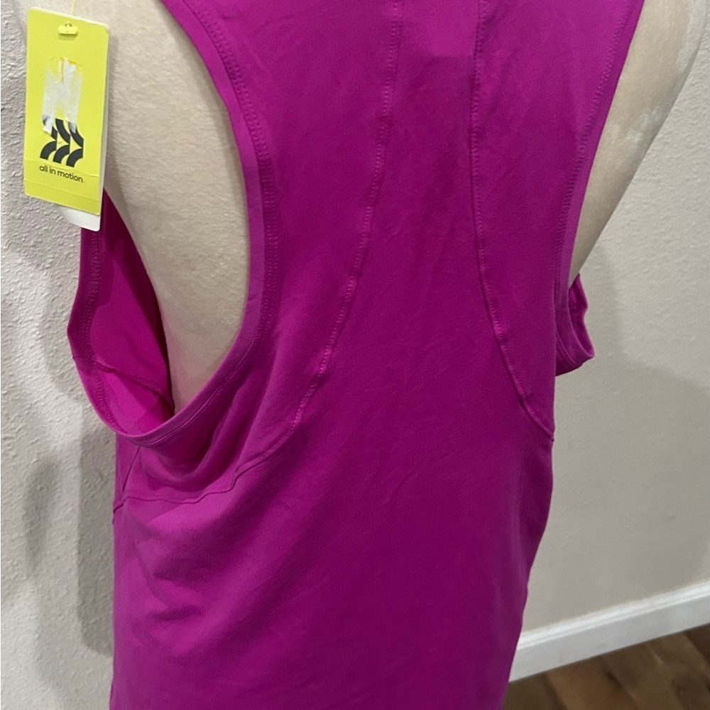 All in motion Women's Pink Sleeveless lightweight athletic Top size XXL NWT - Picture 4 of 4